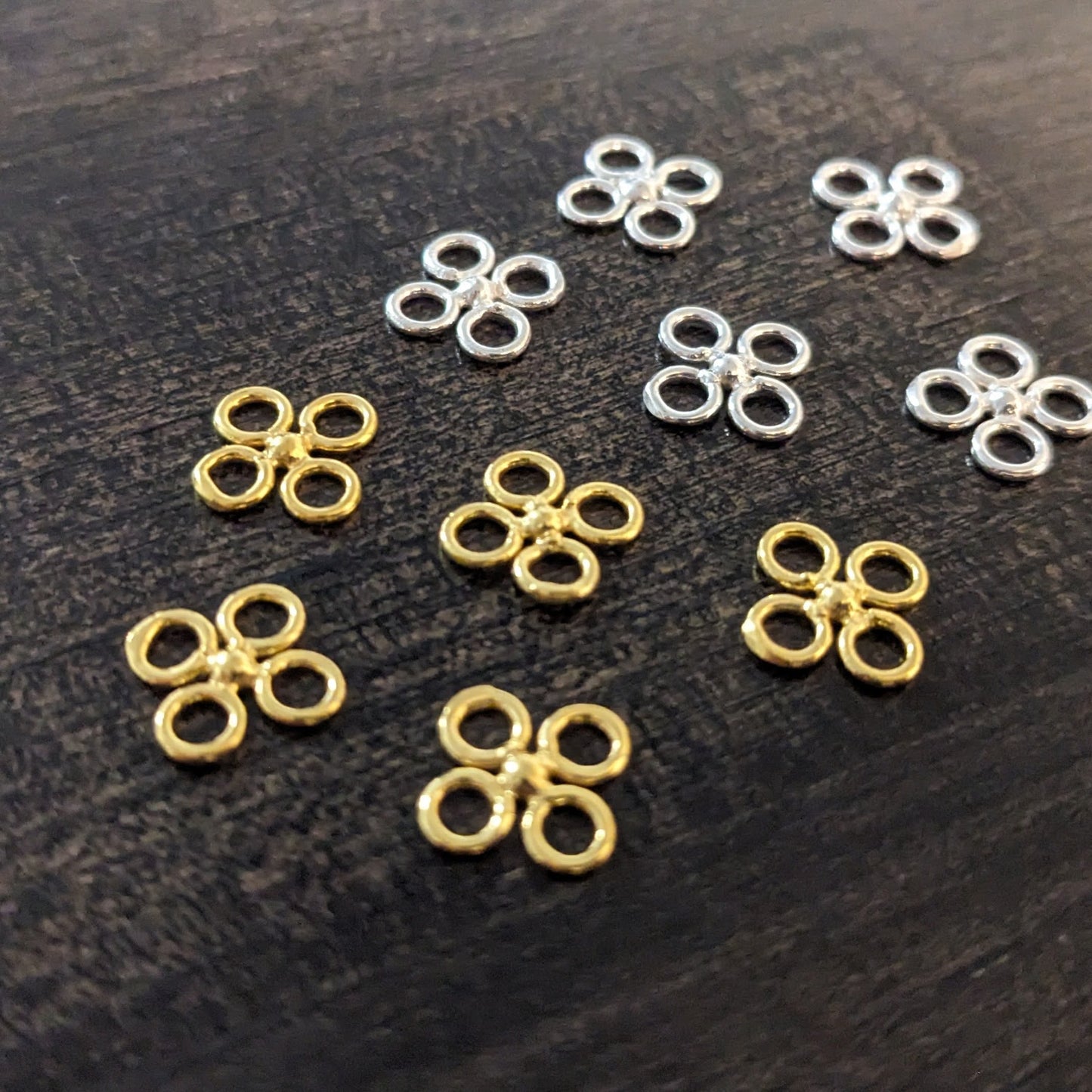 Bali 4-Leaf Clover Shamrock Links, 8mm x 8mm - sold by the pair