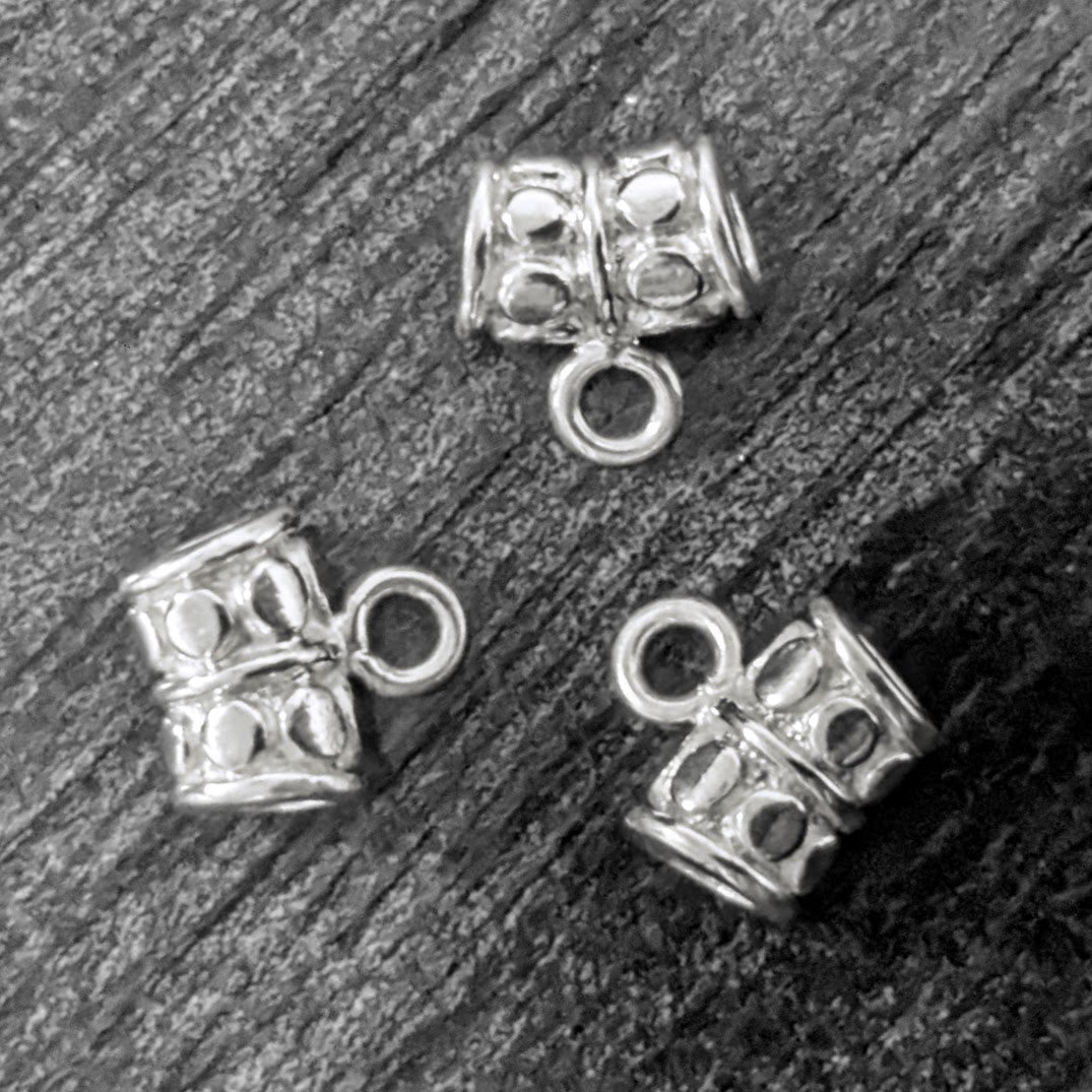 Bali Dotted SLIDER Bail with closed loop, 8mm x 5mm (2.5mm opening) - sold individually